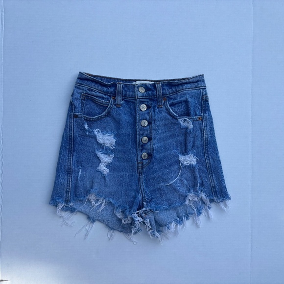 Abercrombie & Fitch Pants - Women’s Abercrombie and Fitch Jean shorts